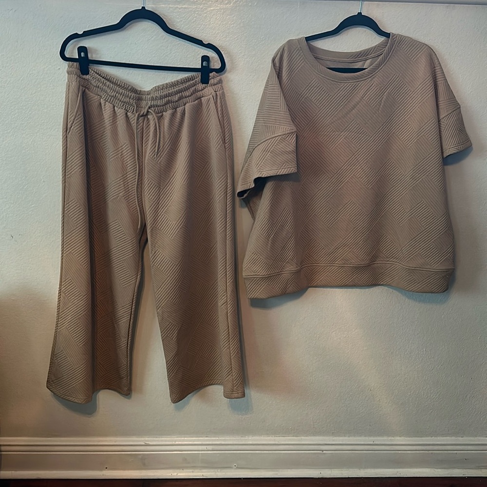 Camel colored 2 piece set